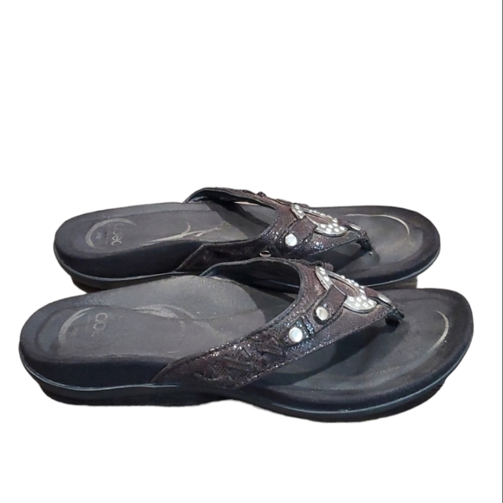 Abeo Womens Comfort Sunrise Thong Leather Sandals Shoes sz 6
